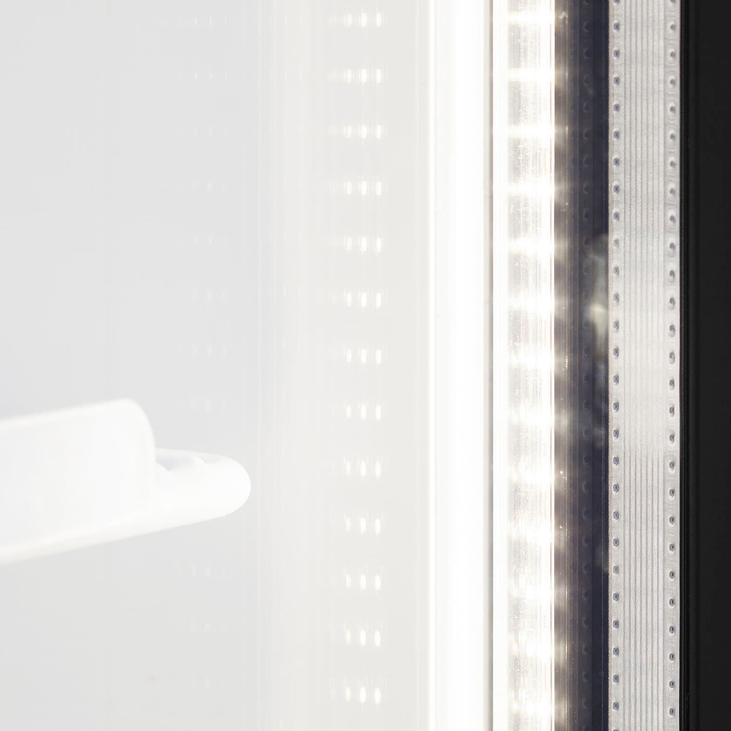 Glass Door Merchandiser — image 4