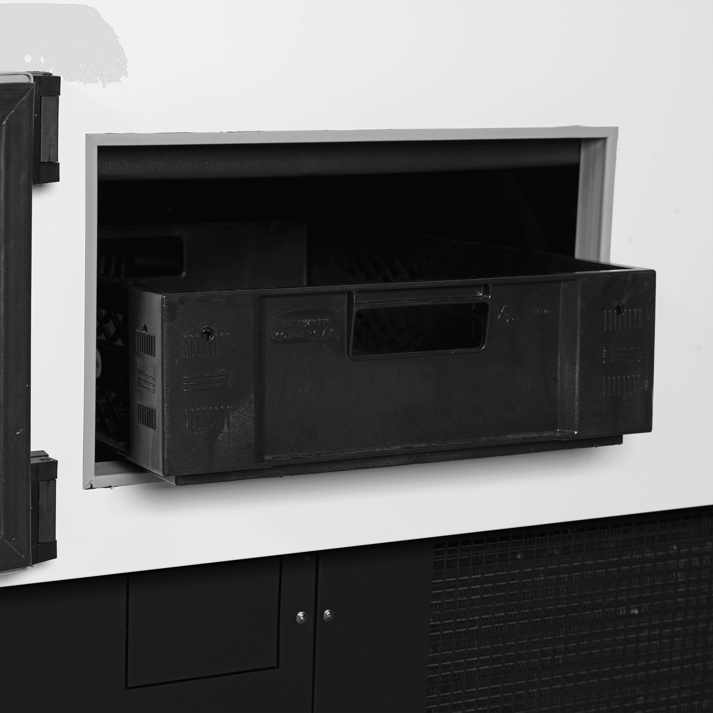 Serve Over Counter — image 3