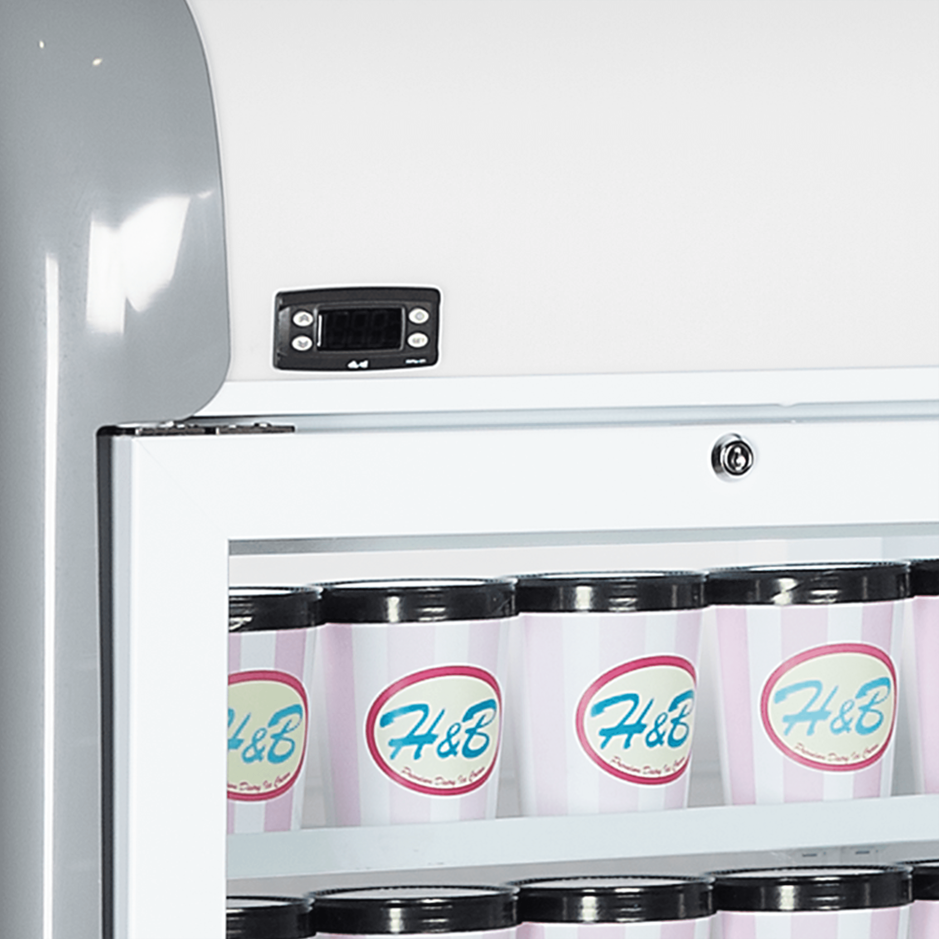 Top Case Freezer — image 4
