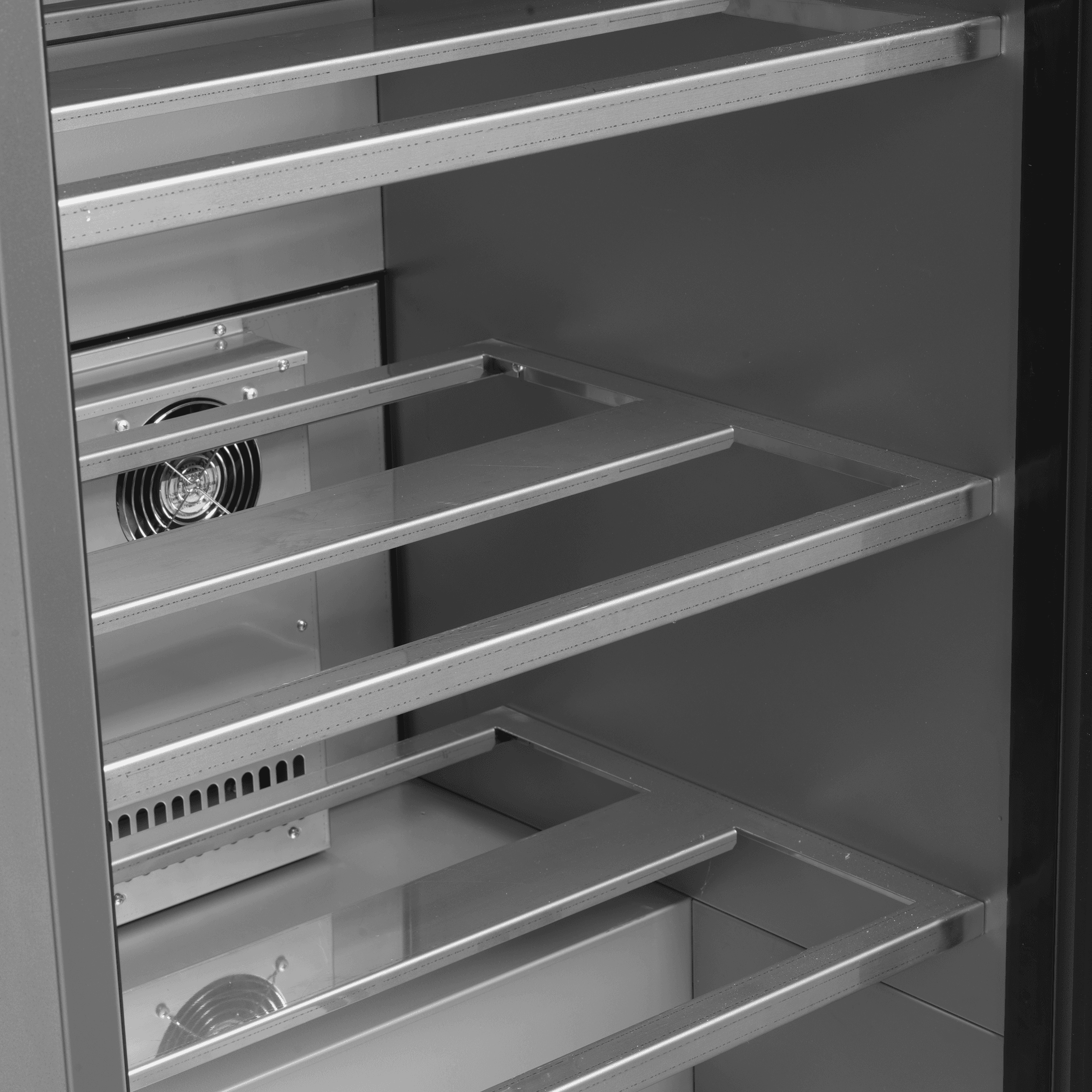 High-end KEG Storage Cooler — image 3