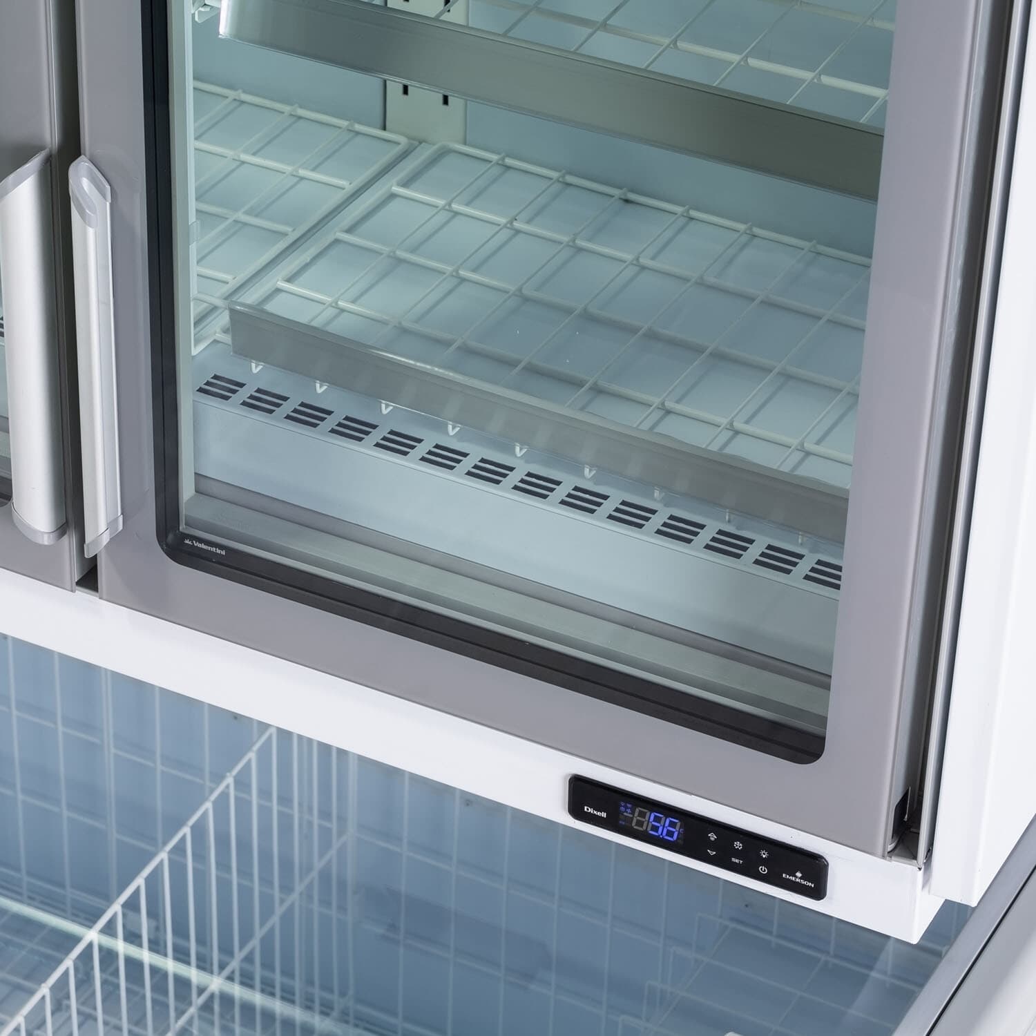 Panoramic Top Case Freezer — image 2